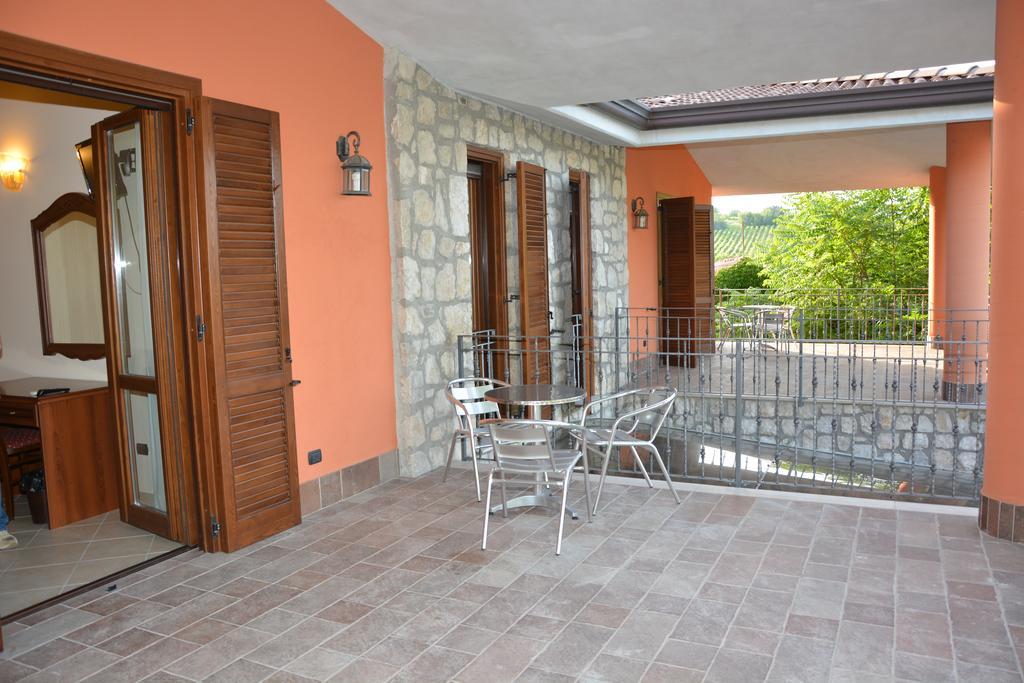 Pinus Rooms Benevento Luaran gambar