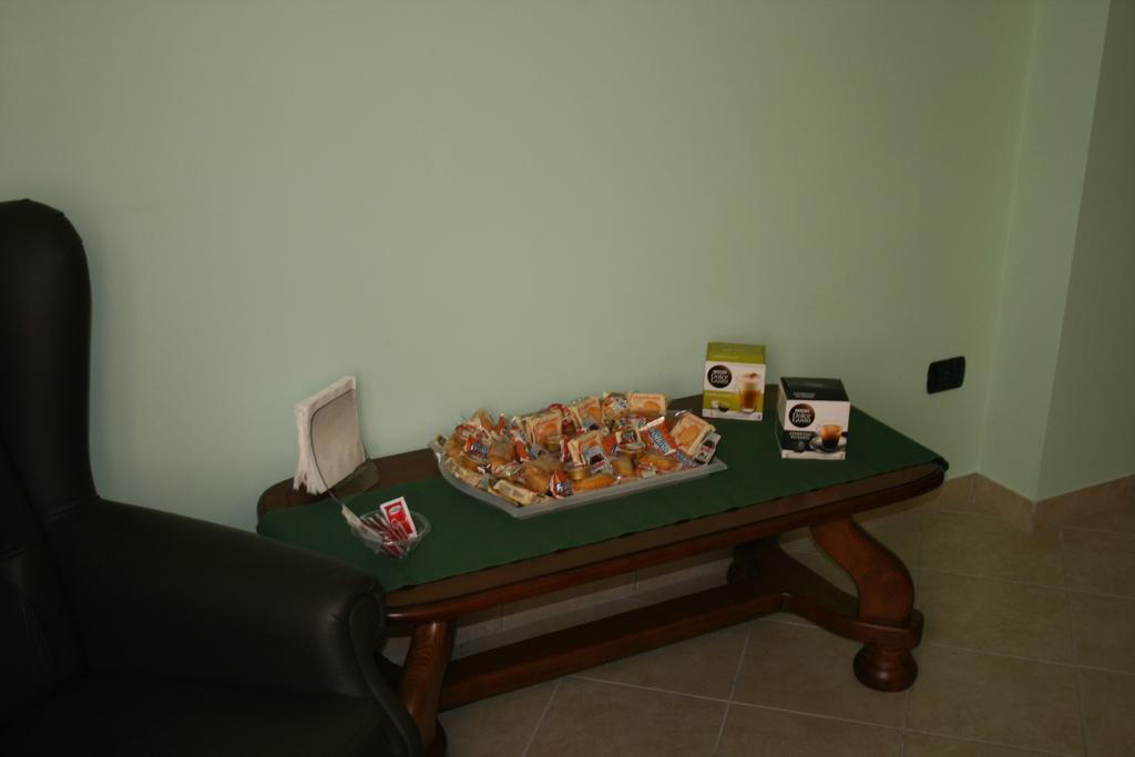 Pinus Rooms Benevento Luaran gambar