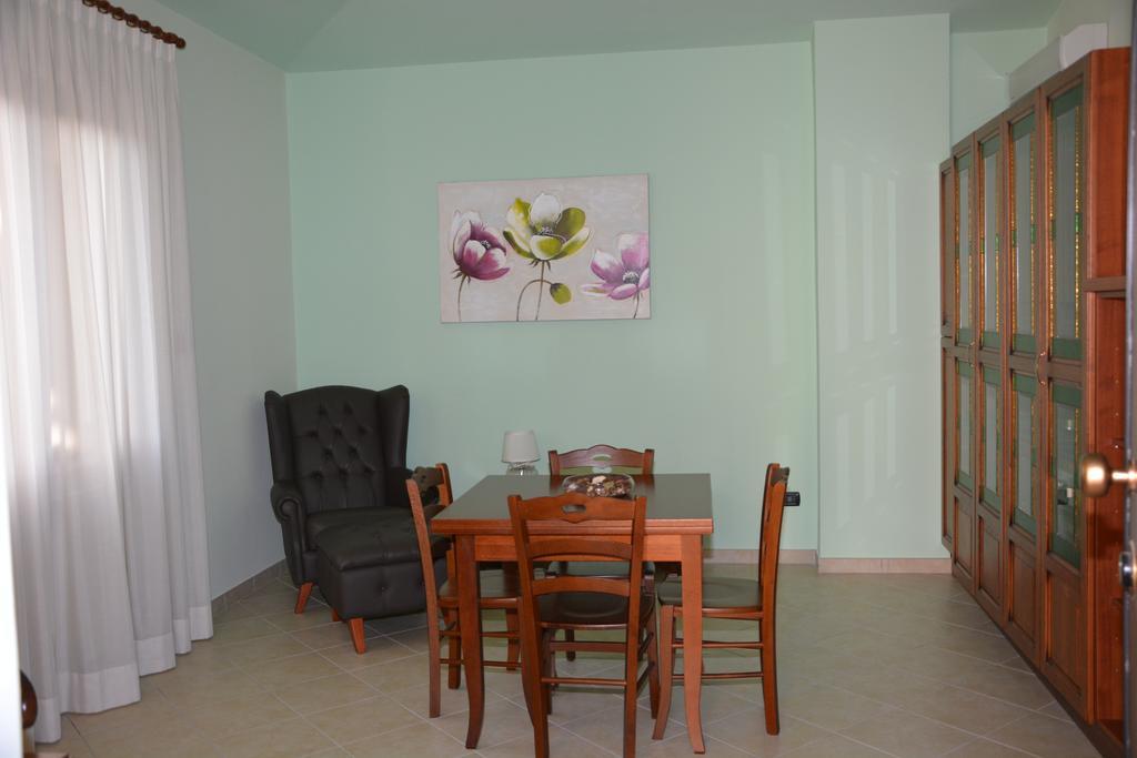 Pinus Rooms Benevento Luaran gambar