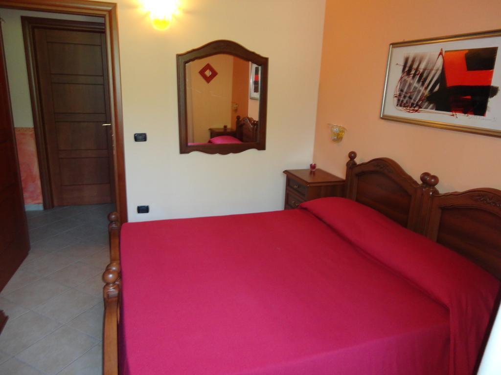 Pinus Rooms Benevento Bilik gambar